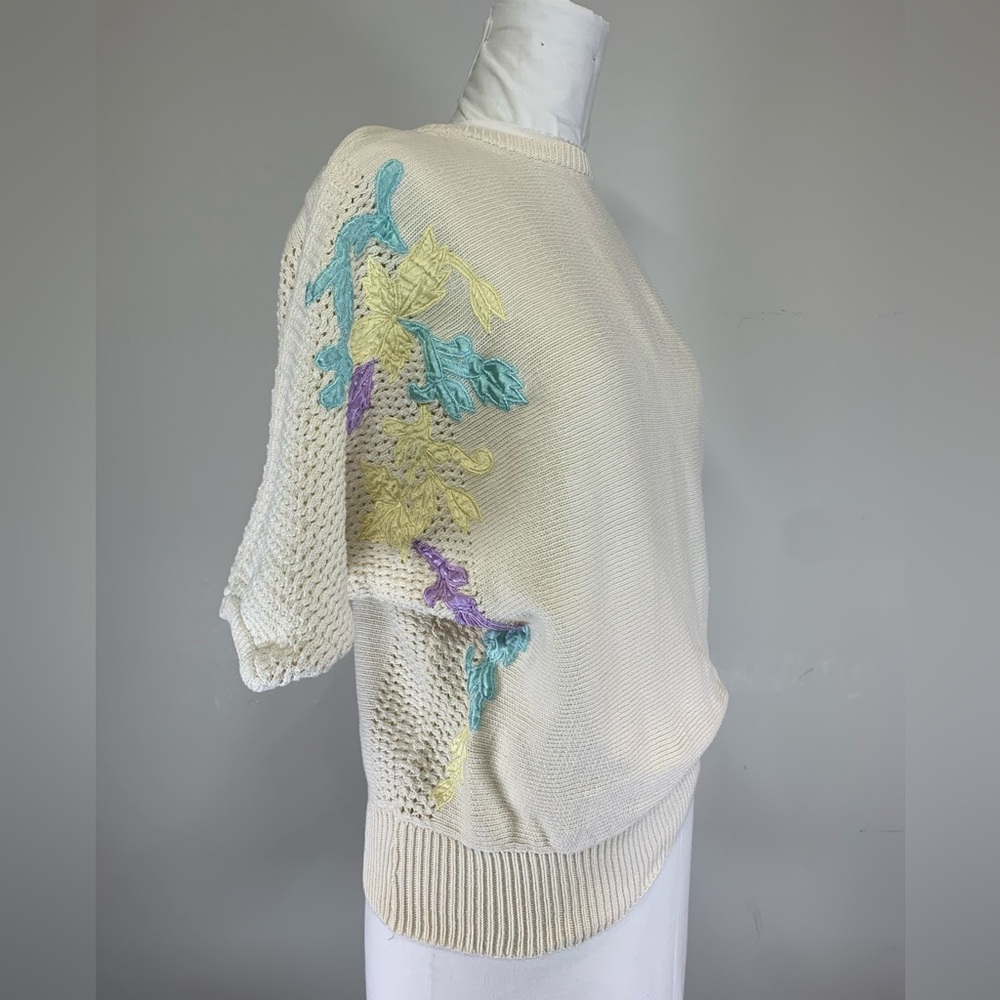 Vintage Kyouko Design Studio Pastel Floral Embroidered Cotton Knit Sweater - Picture 3 of 6
